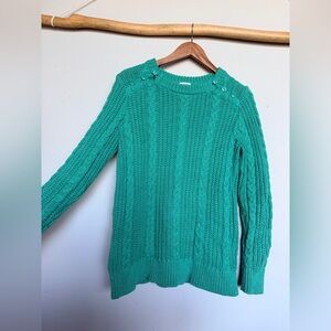 LL Bean green Cable Knit Crewneck Sweater L
